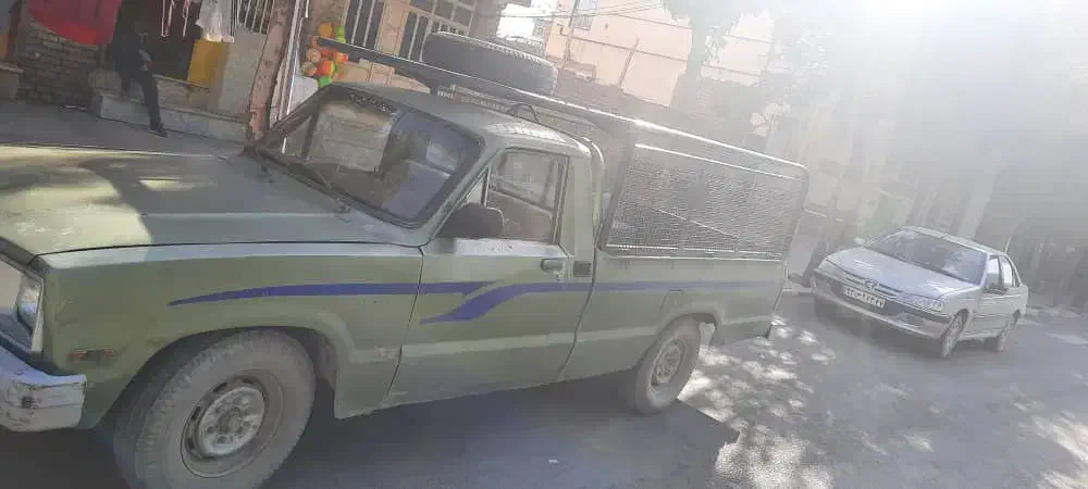 مزدا ۱۶۰۰|خودرو سواری و وانت|اراک, |دیوار