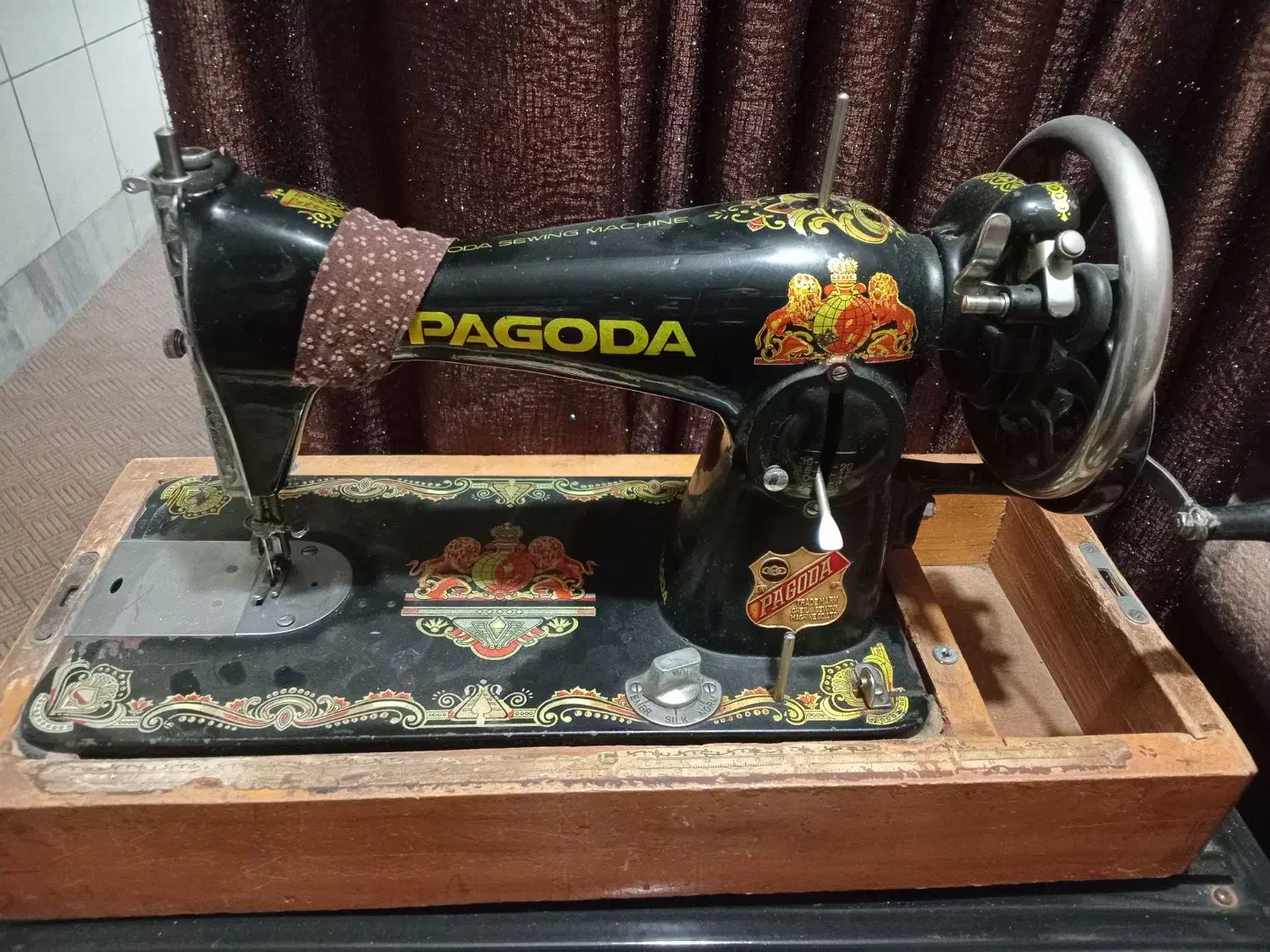 چرخ خیاطی|چرخ خیاطی و ریسندگی|شاهینشهر, شهرک ردانی پور|دیوار