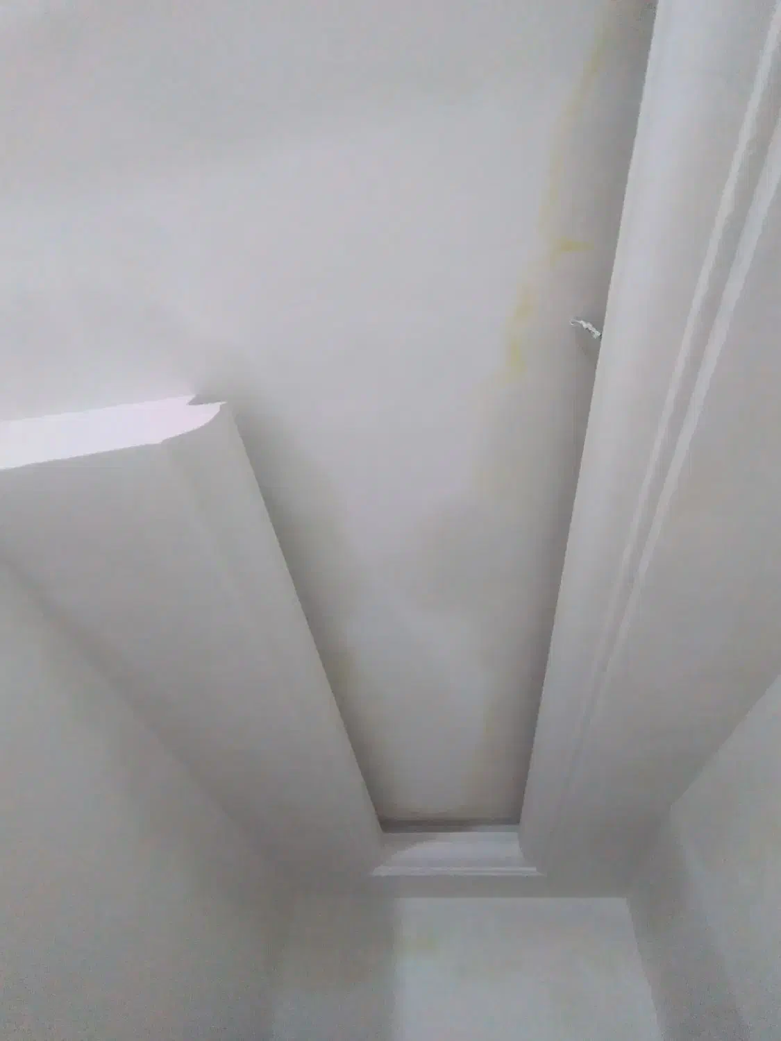 گچکاری لکه گیری ابزار|خدمات پیشه و مهارت|بومهن, |دیوار