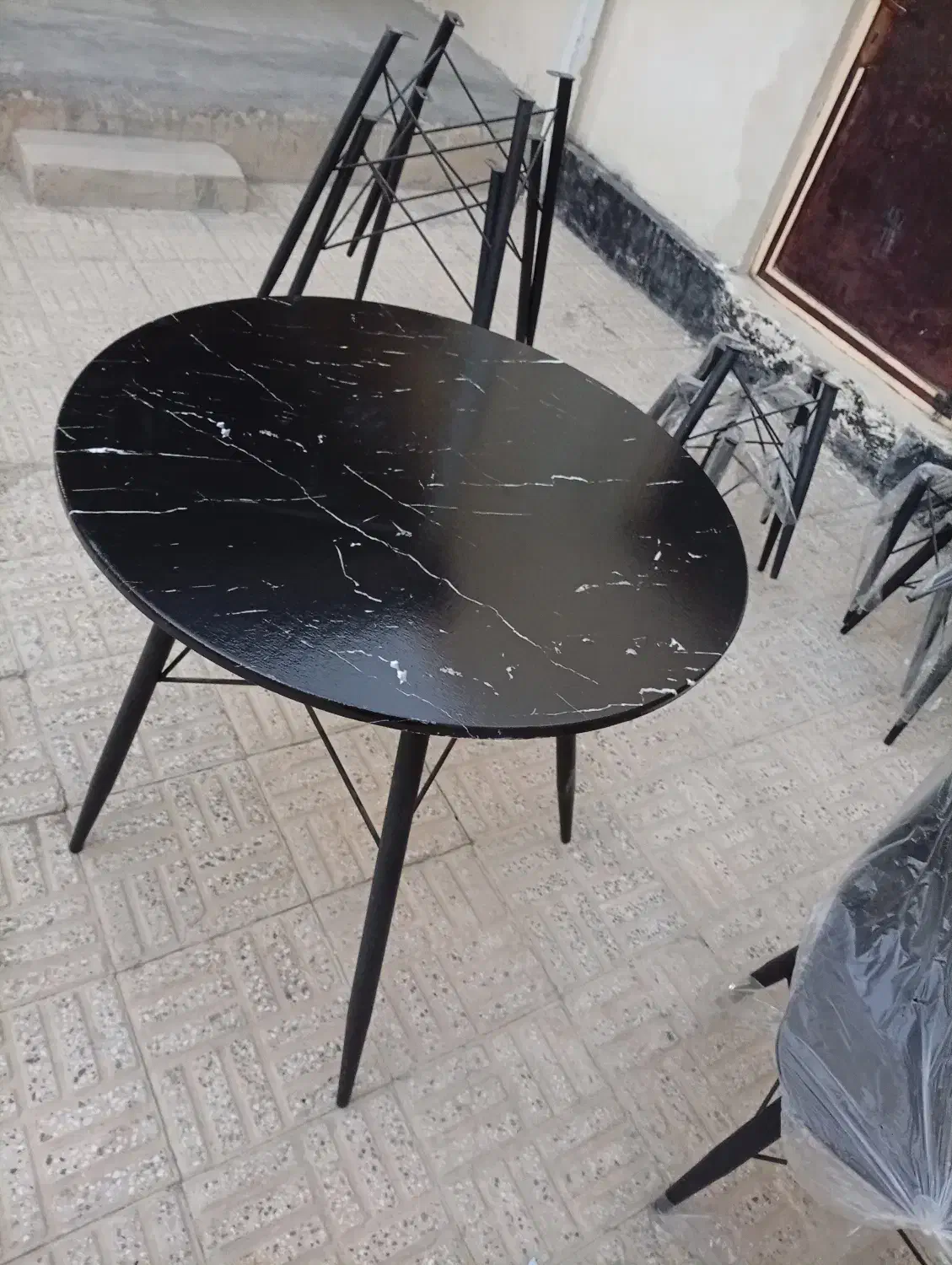 میز صندلی|کافی‌شاپ و رستوران|بستک, |دیوار