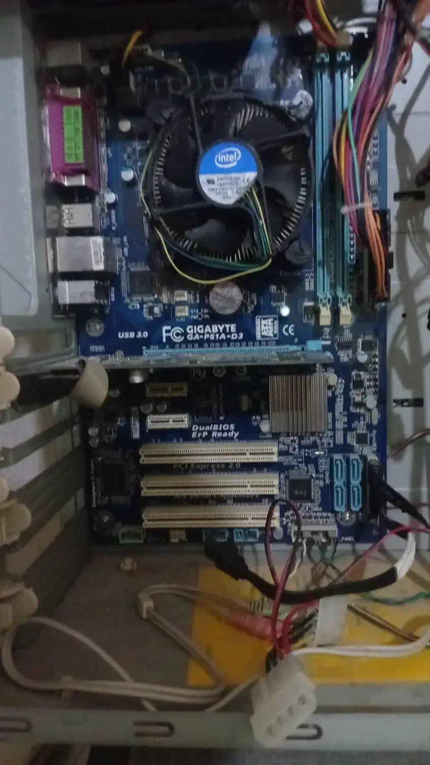 بردکامپیوتردرحدنوکاملن سالم|قطعات و لوازم جانبی رایانه|شادگان, |دیوار