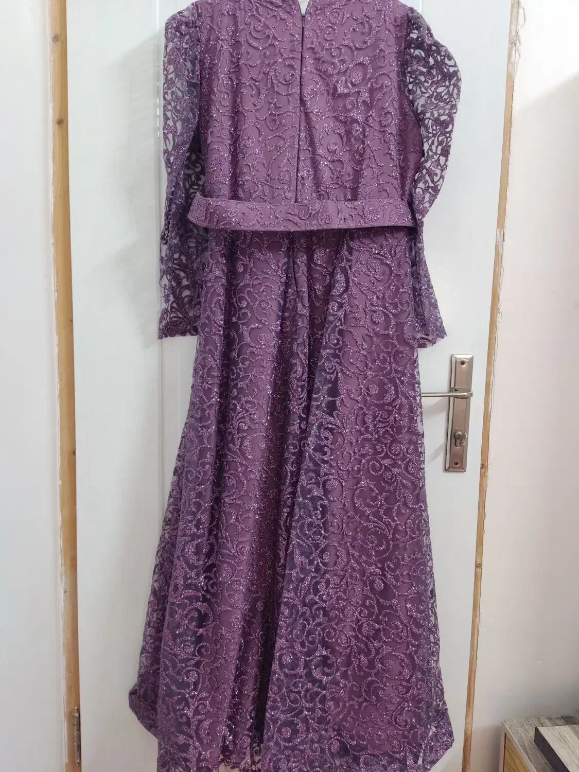 پیراهن مجلسی|لباس|گنبد کاووس, |دیوار