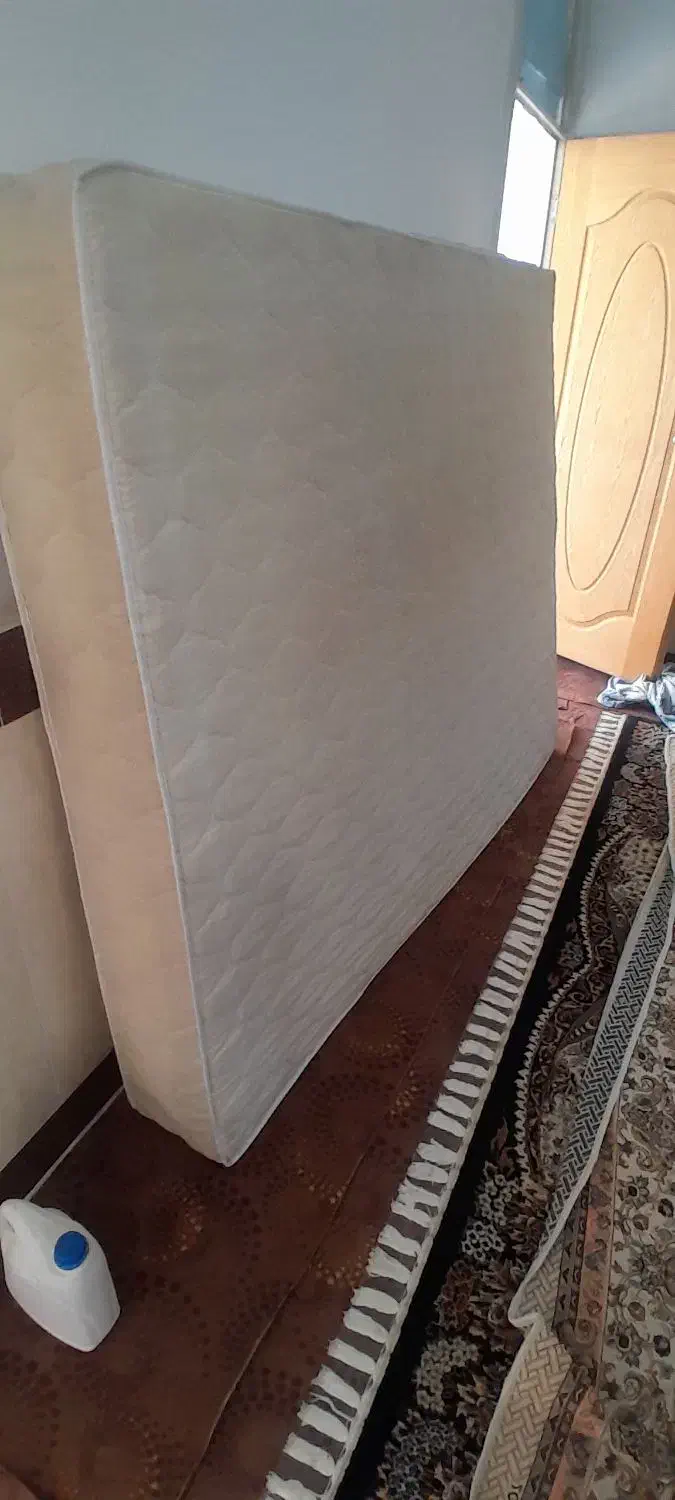تشک دونفره کاملا سالم در حد نو|تشک تختخواب|آشخانه, |دیوار