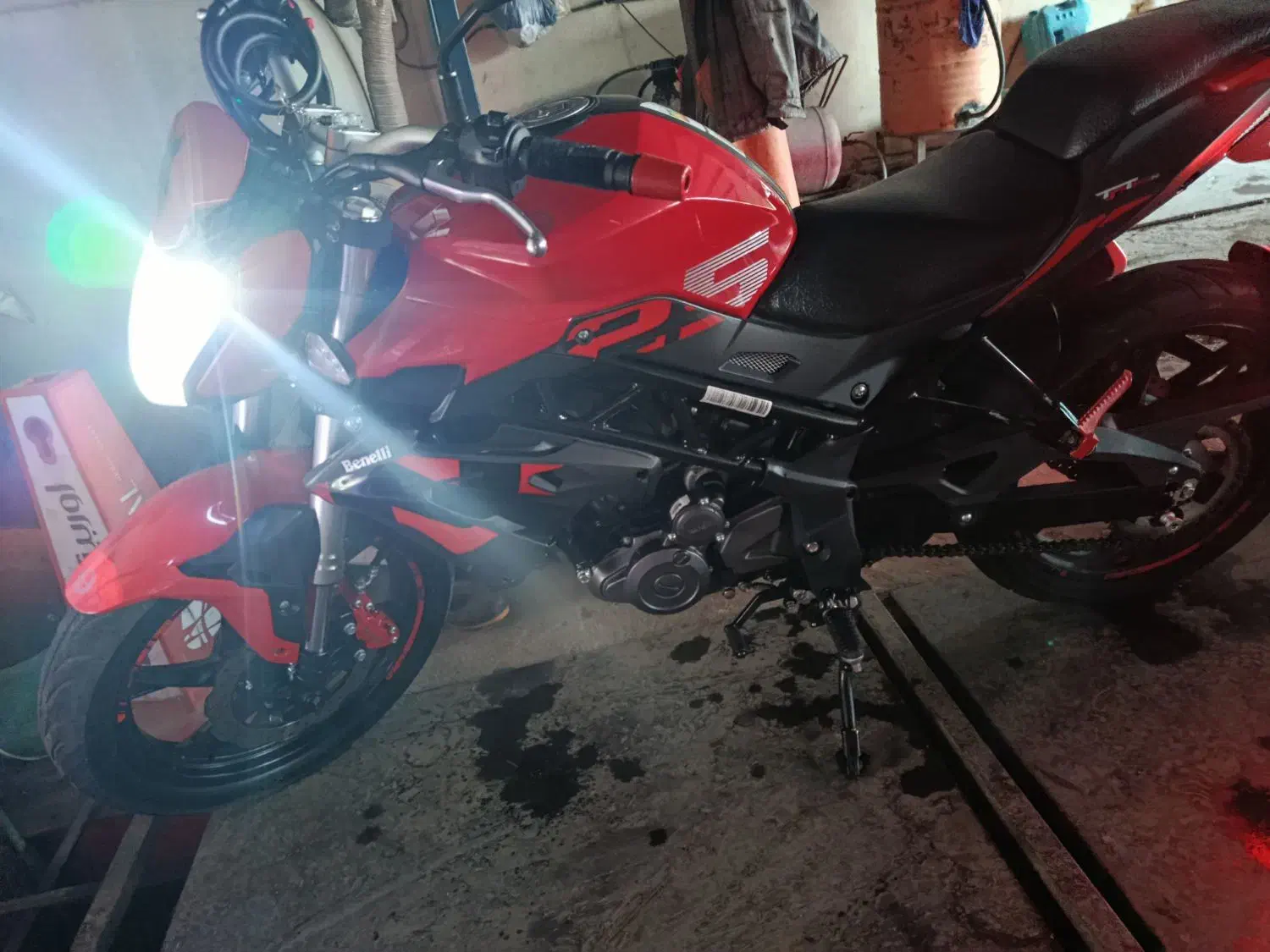 بنلی 250|موتورسیکلت|قروه, |دیوار