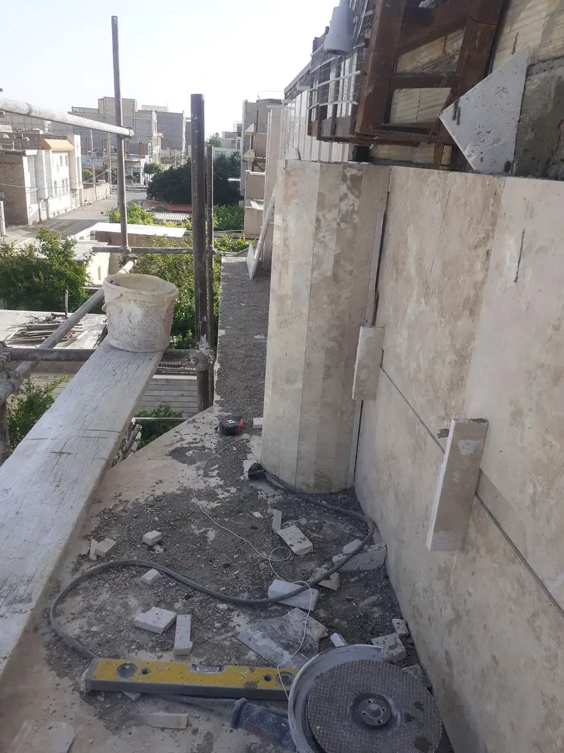 کاشی کاری وسرامیک ومزاییک|خدمات پیشه و مهارت|تاکستان, |دیوار