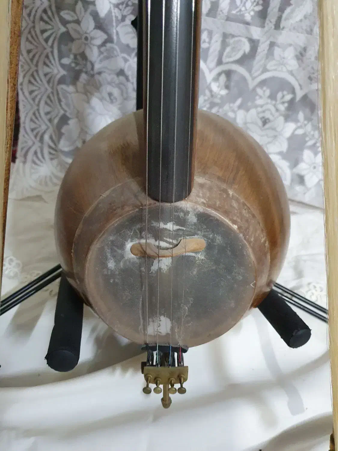 کمانچه چنگی|سازهای سنتی|قزوین, |دیوار