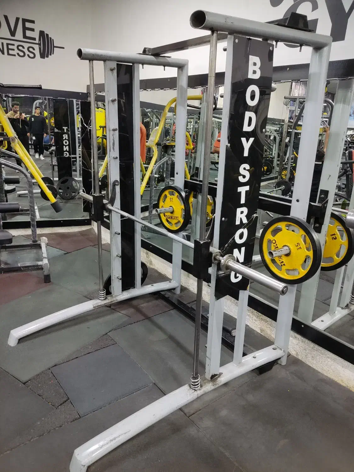 دستگاه اسمیت دست دوم|تجهیزات ورزشی|خوانسار, |دیوار