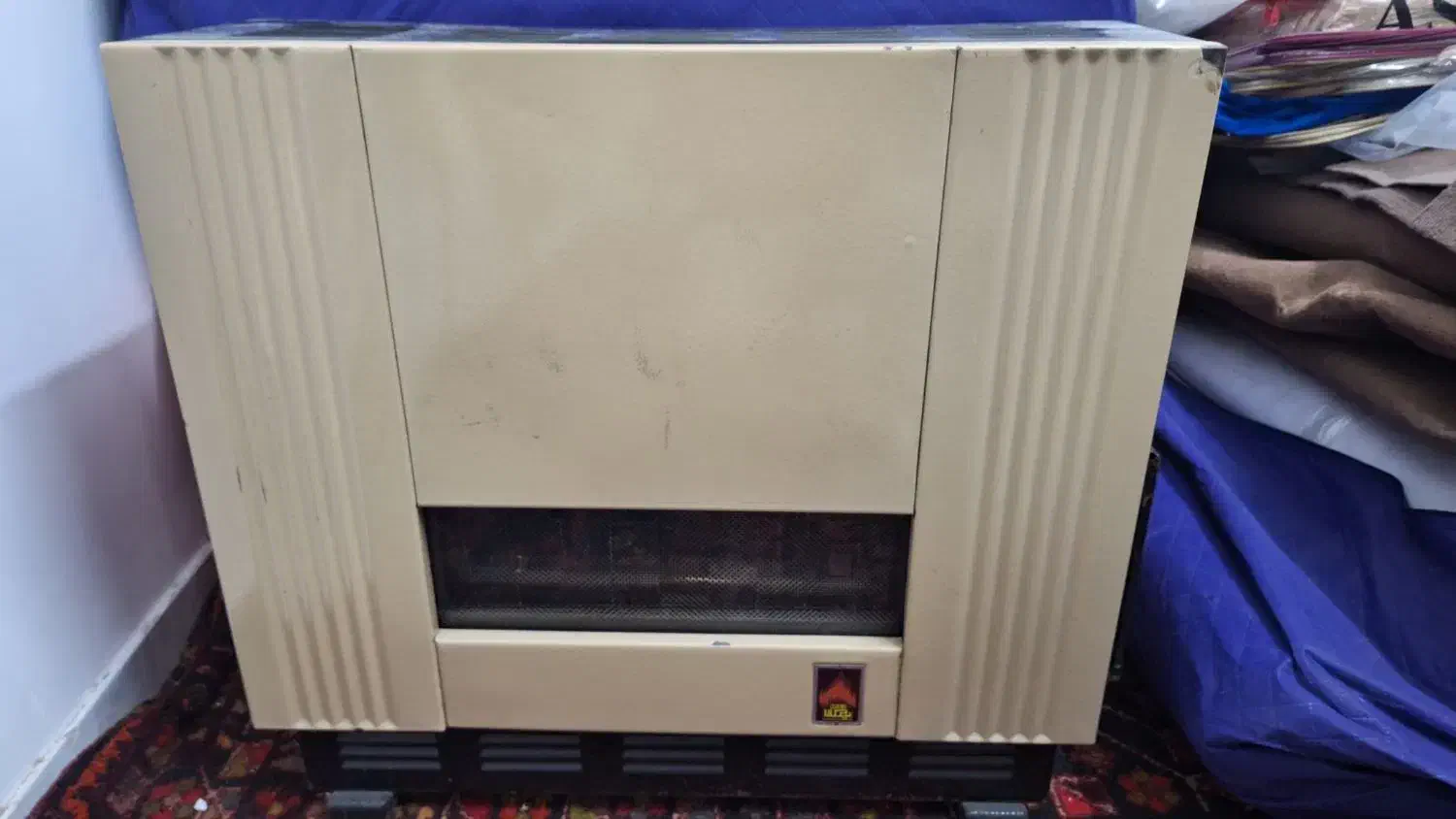 بخاری|بخاری، هیتر، شومینه|اقبالیه, |دیوار