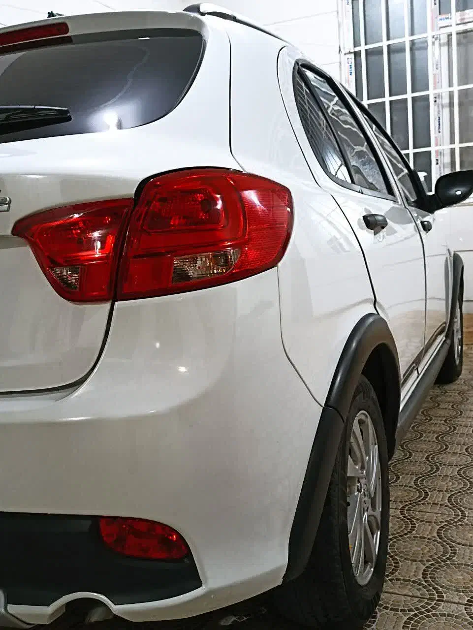 کوئیکR  مدل 1402 سقف مشکی|خودرو سواری و وانت|دزفول, |دیوار