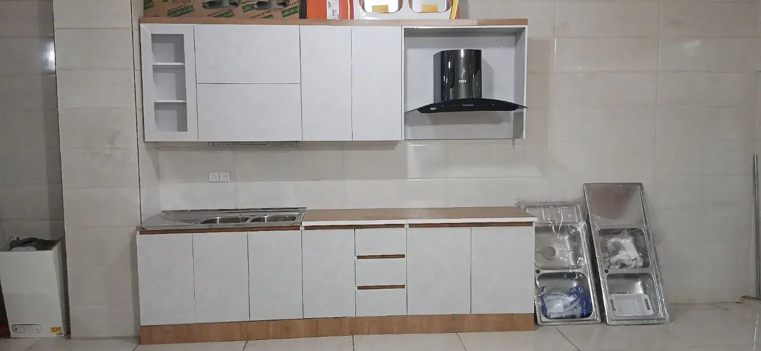 کابینت تمام چوب ۳ متر بالا ۳متر پایین ۱۹.۵۰۰|مصالح و تجهیزات ساختمان|اسلام‌شهر, شهرک مهدیه|دیوار