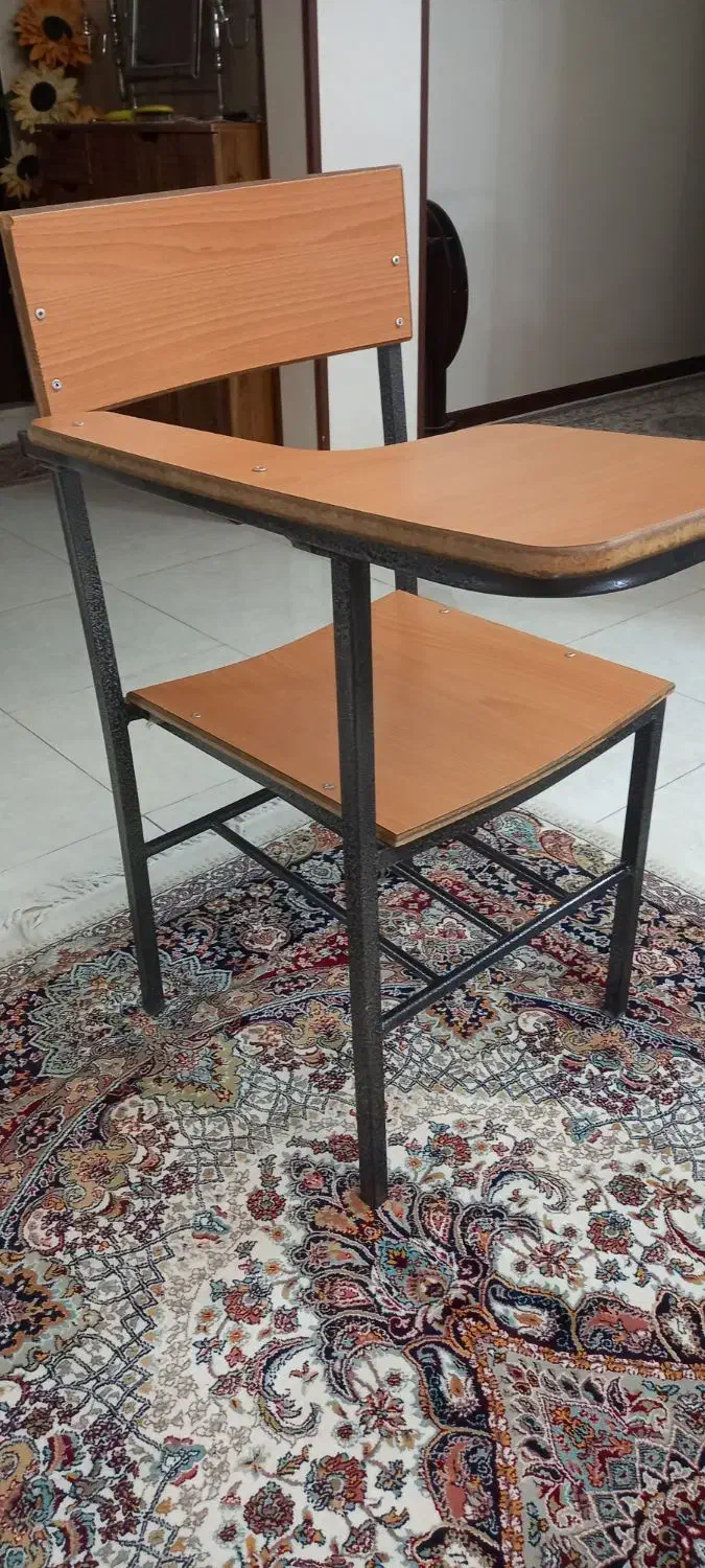 صندلی دانش آموزی دسته دار|صندلی و نیمکت|اصفهان, خواجه عمید|دیوار