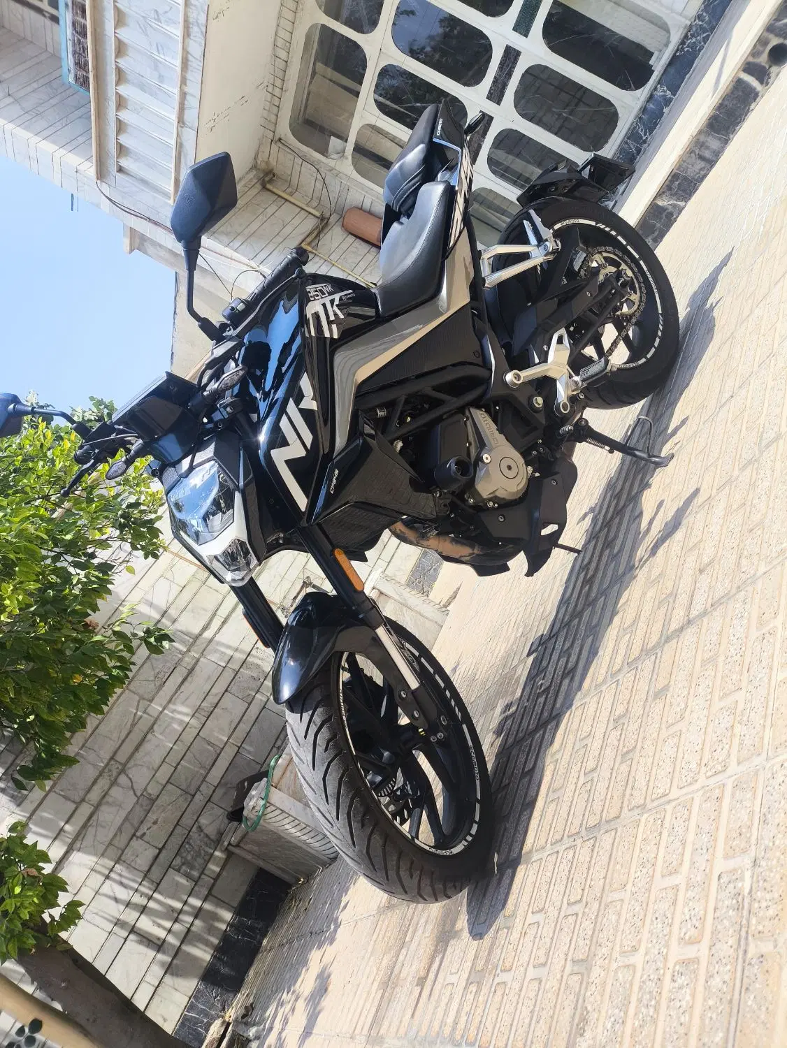 cf250|موتورسیکلت|شیراز, دباغ خانه|دیوار