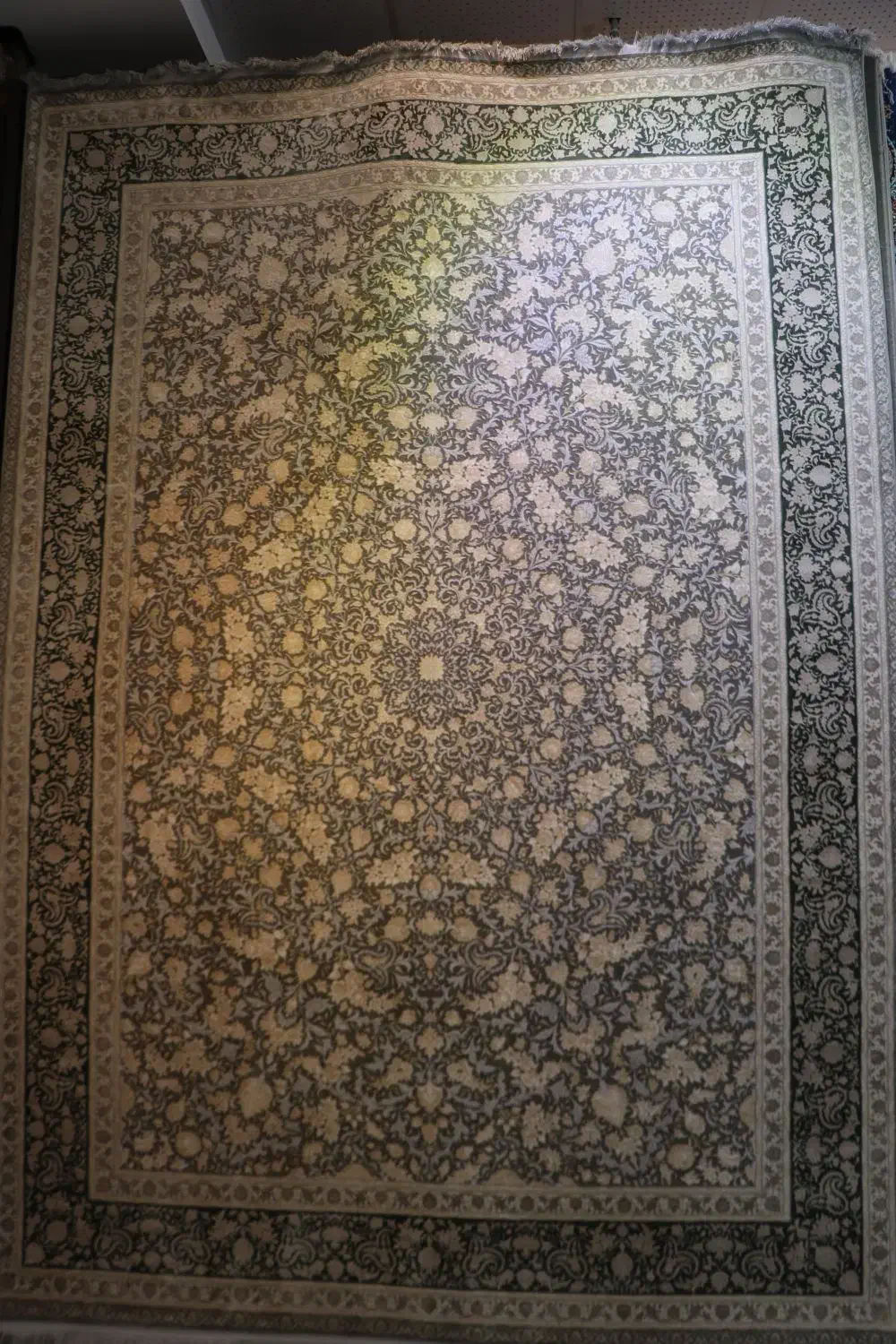 ۱۲۰۰ شانه زمرد مشهد ۹ متری|فرش|گلبهار, شهر جدید گلبهار|دیوار