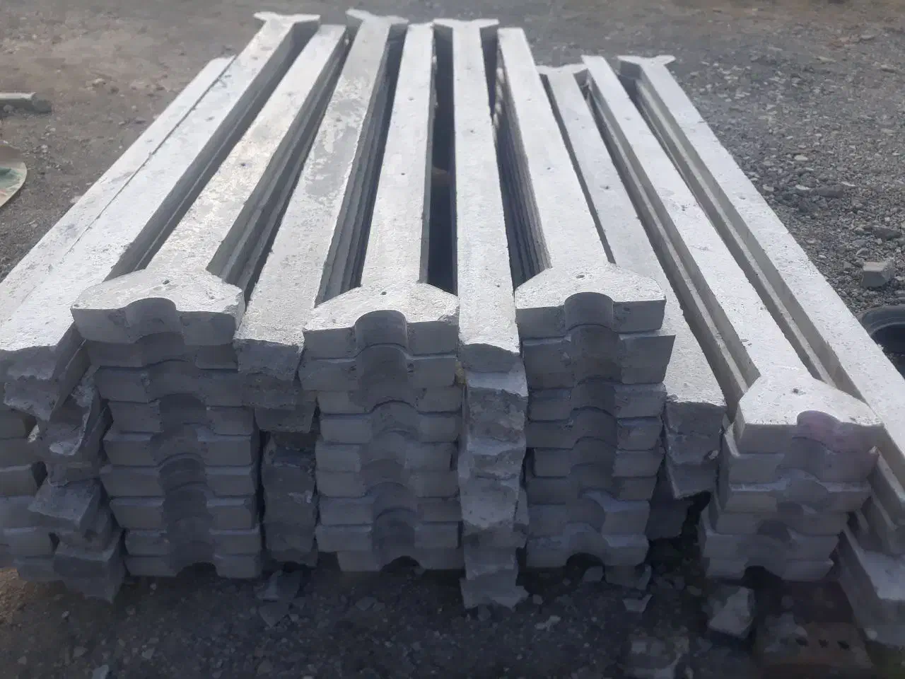 مخزن .فنس پایه فنس درب وپنجره ونربان فلزی|مصالح و تجهیزات ساختمان|کشکسرای, |دیوار