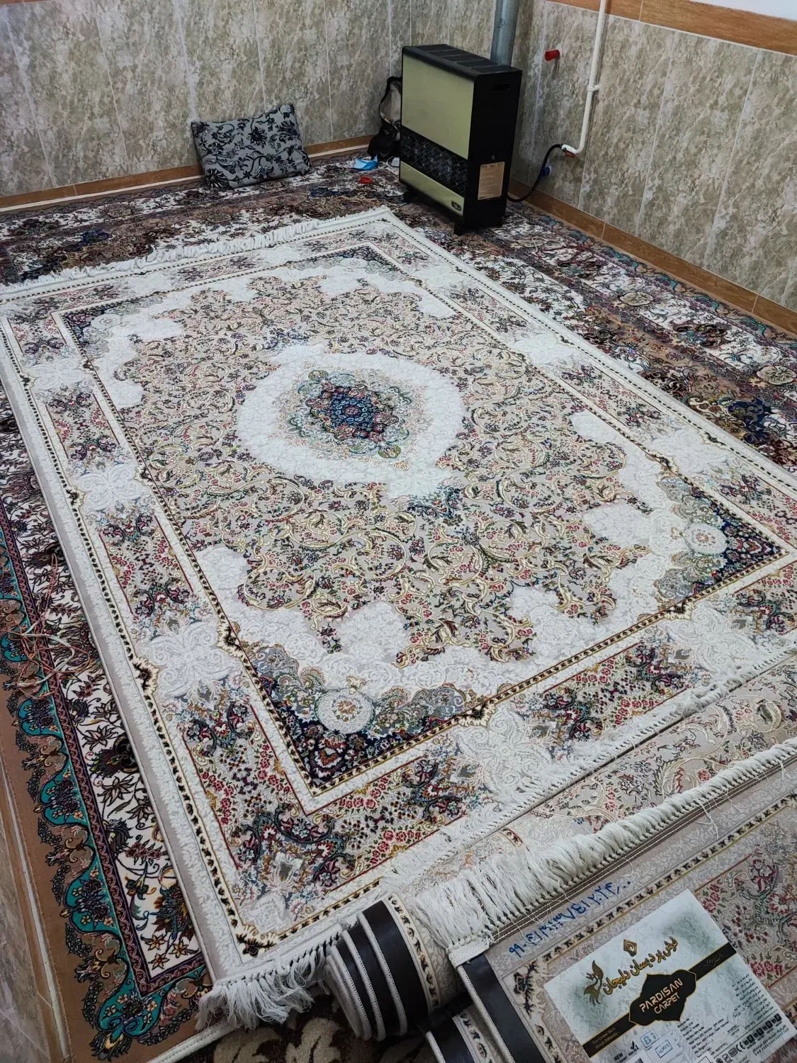 4 عدد فرش|فرش|بانه, |دیوار