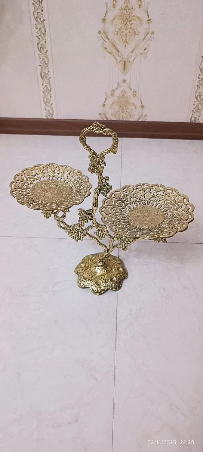 شیرنی خوری یا شکلات خوری برنزی|ظروف سرو و پذیرایی|تهران, خاک سفید|دیوار