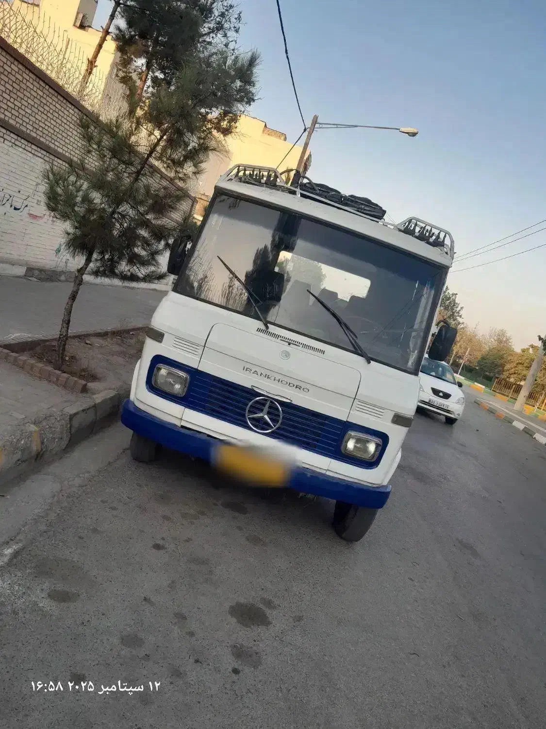 مینی بوس مدل ۱۳۶۸|خودرو سنگین|مشهد, امامیه (شهرک غرب)|دیوار