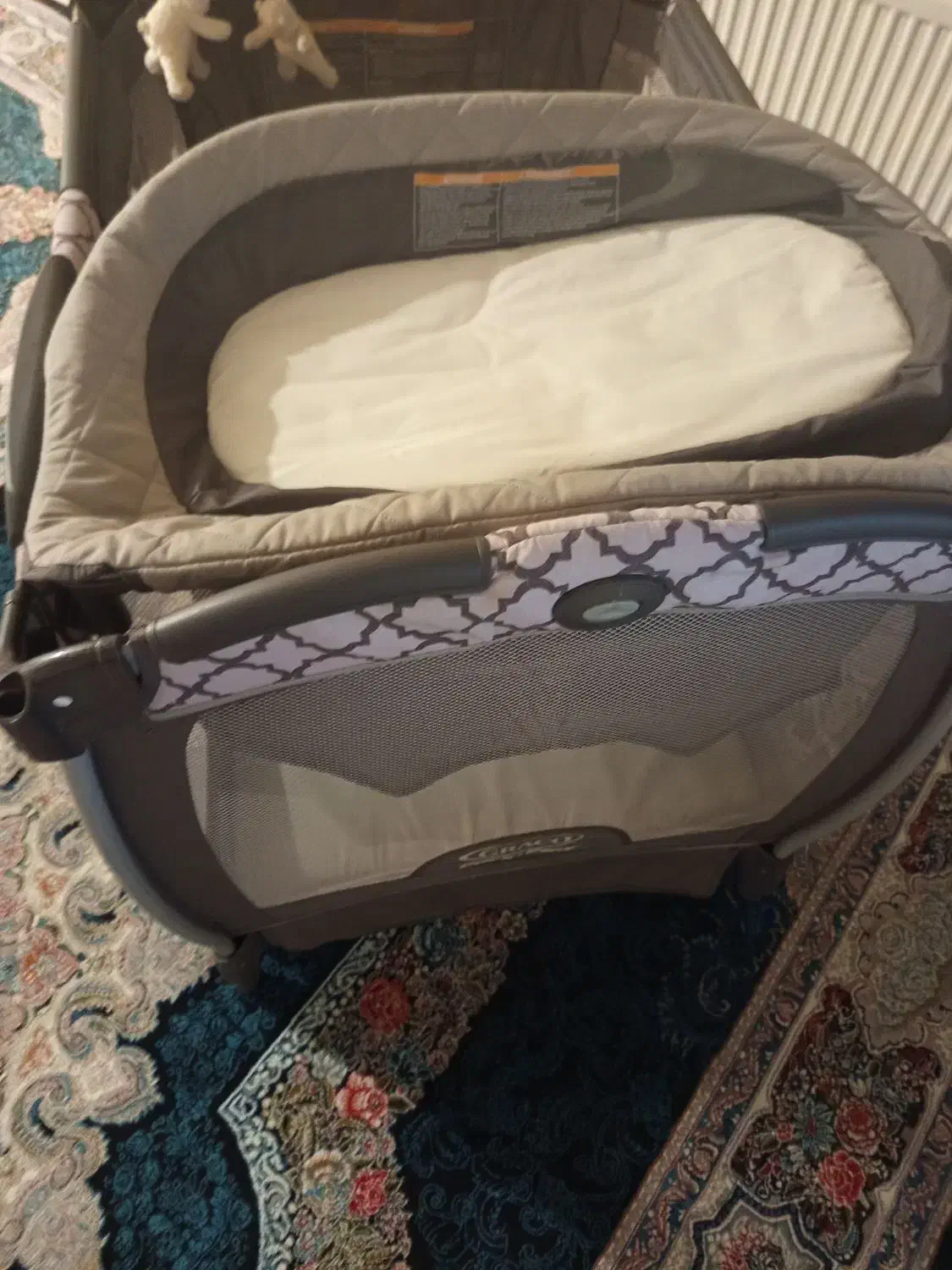 تخت نوزاد گراکو|تخت و صندلی بچه|تهران, الهیه|دیوار