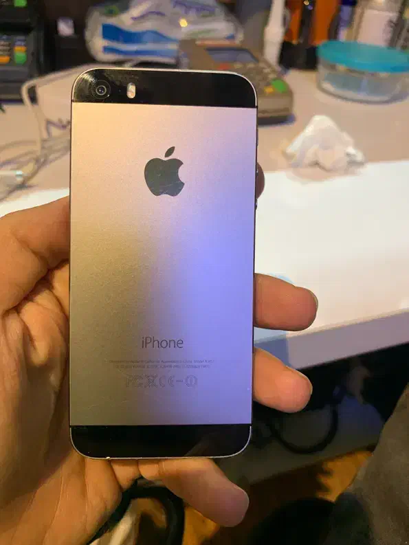 apple 5s  اپل فایو اس تعویض با موتورولا زد|موبایل|تهران, نازی‌آباد|دیوار