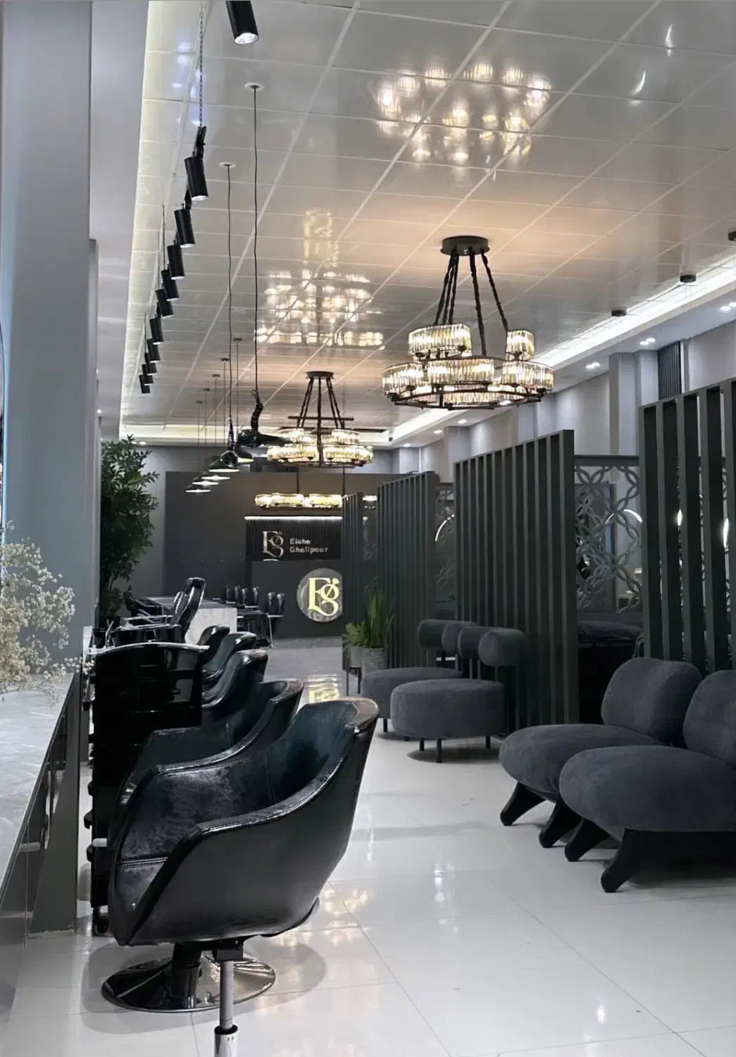 نظافتچی خانم جهت نظافت سالن زیبایی زنانه|استخدام سرایداری و نظافت|اسلام‌شهر, زرافشان|دیوار