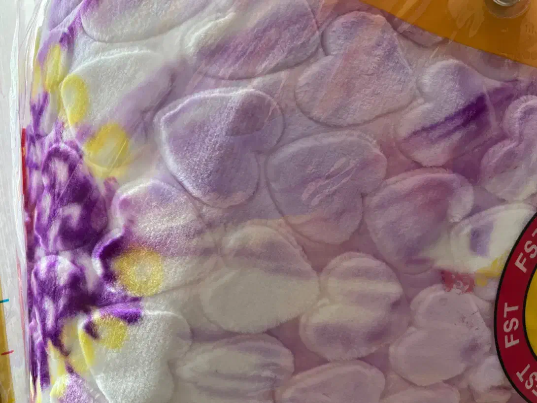 پتو ۱نفره و۲نفره. حوله صورت و حمام ملحفه ۱و ۲نفره|رختخواب، بالش، پتو|تهران, نیاوران|دیوار