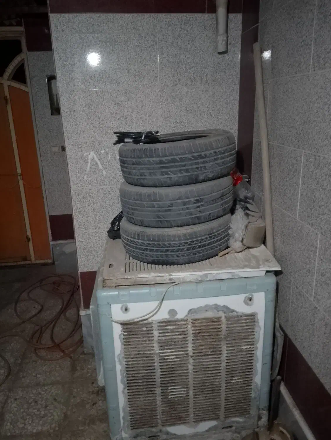 لاستیک ماشین|قطعات یدکی و لوازم جانبی|زابل, |دیوار