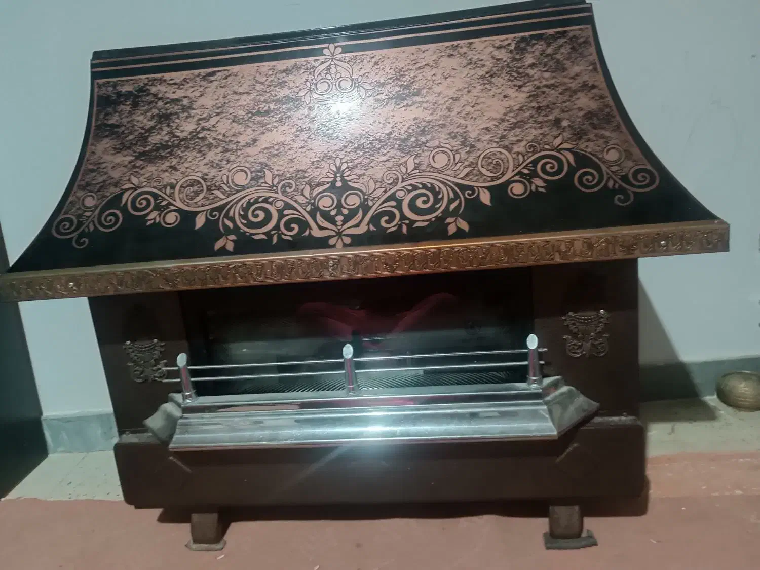 بخاری بزرگ در حد نو|بخاری، هیتر، شومینه|تبریز, |دیوار