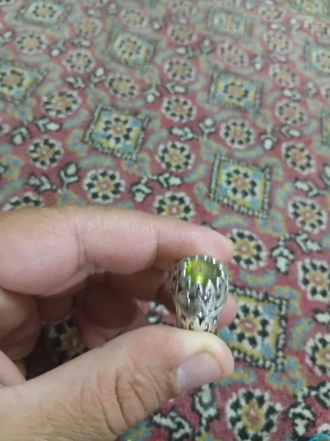 انگشتر نقره سنگ زبرجد معدنی|جواهرات|تهران, دکتر هوشیار|دیوار