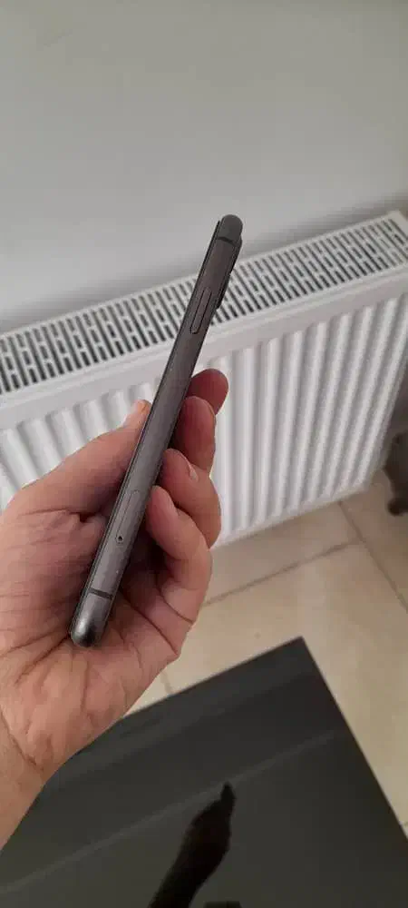 iPhone 11|موبایل|هشتگرد, فاز ۳ مهستان|دیوار