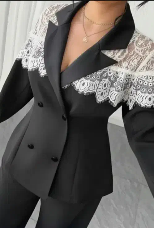 لباس عمده|لباس|نجف‌آباد, فردوسی|دیوار