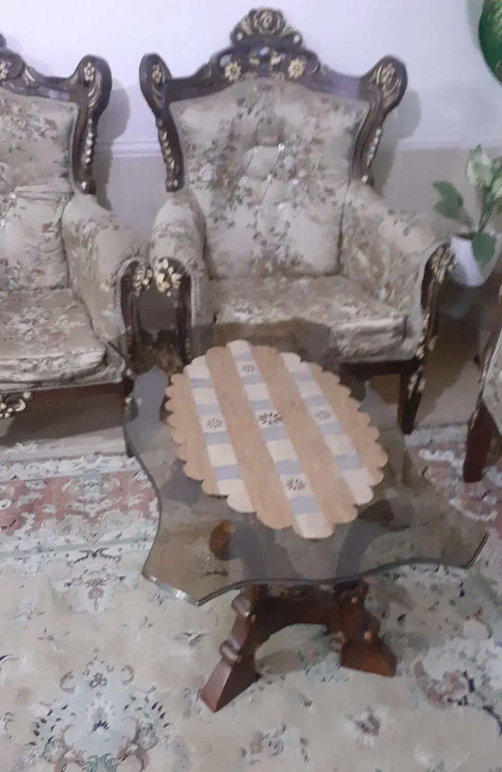 مبل سلطنتی ۹ نفره|مبلمان خانگی و میز عسلی|تویسرکان, |دیوار