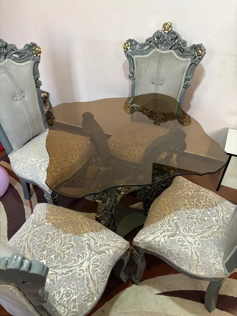 غذا خوری ۴نفره سلطنتی نو|میز و صندلی غذاخوری|خرم‌آباد, |دیوار