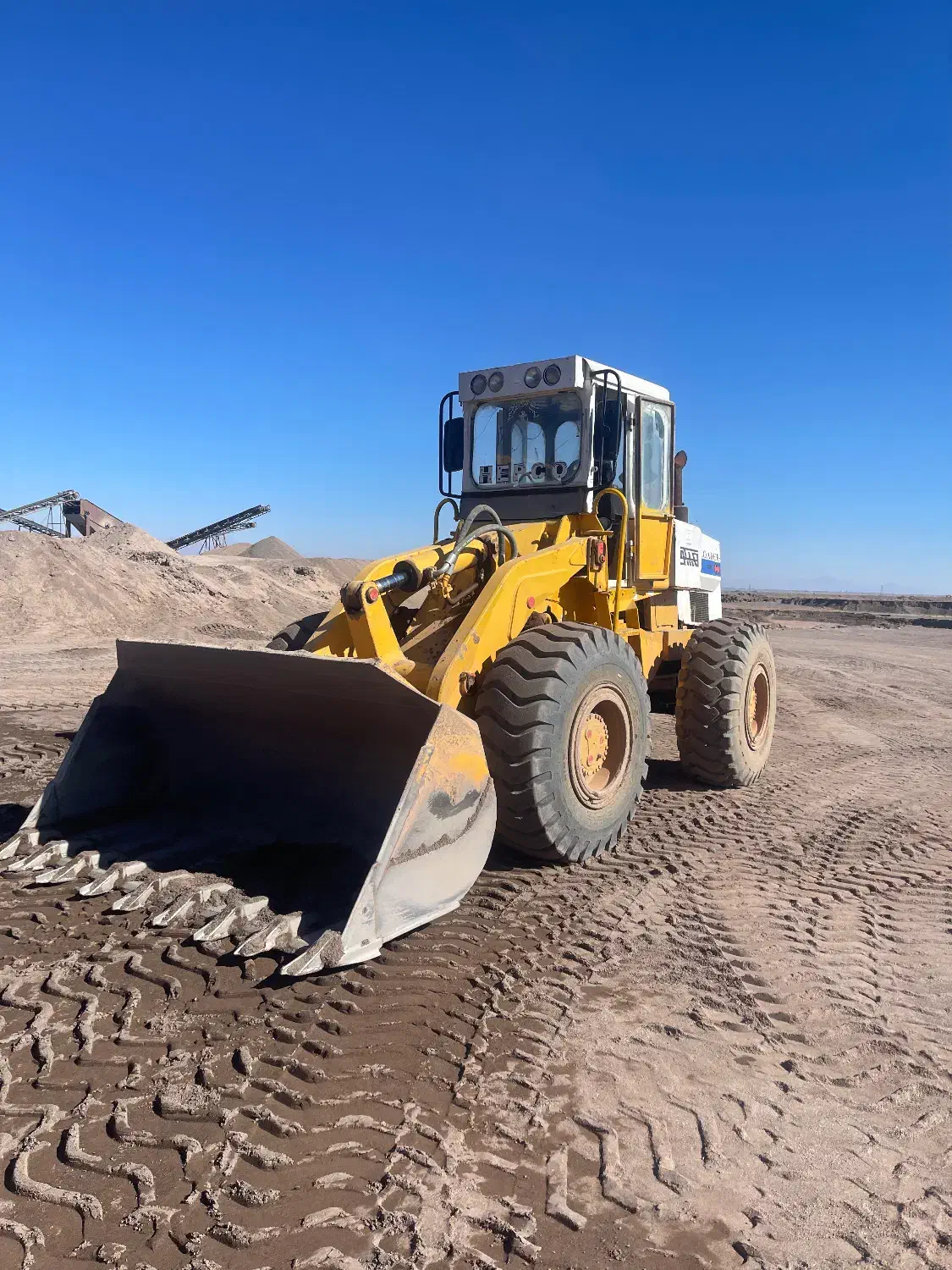 لودر آ۵۳۰ (رفسنجان)|خودرو سنگین|کرمان, |دیوار