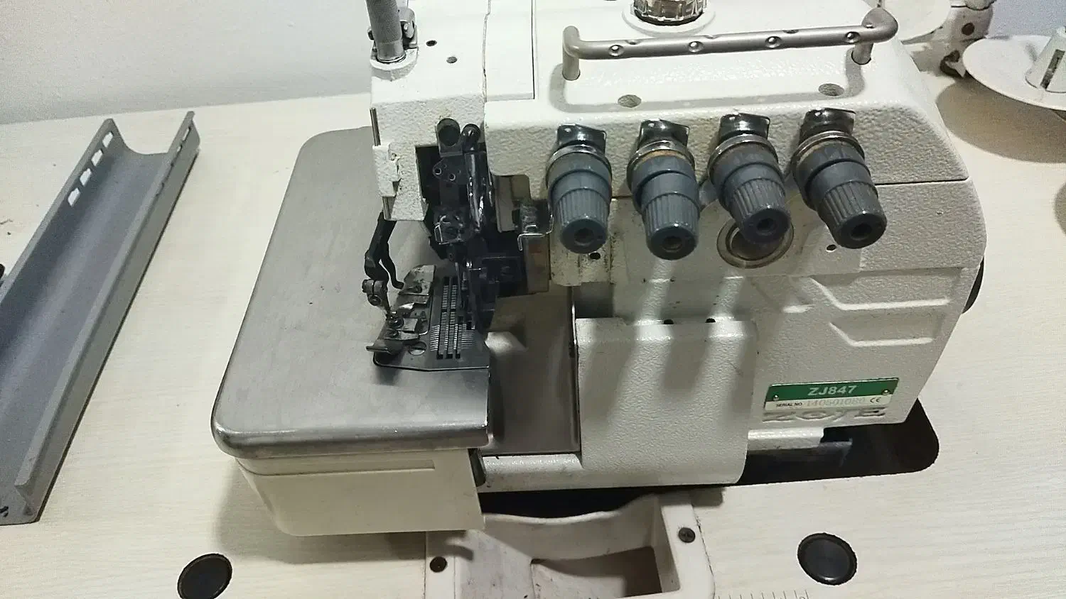 زیگزال چهار نخ زوجی|چرخ خیاطی و ریسندگی|محمدشهر, ولدآباد|دیوار