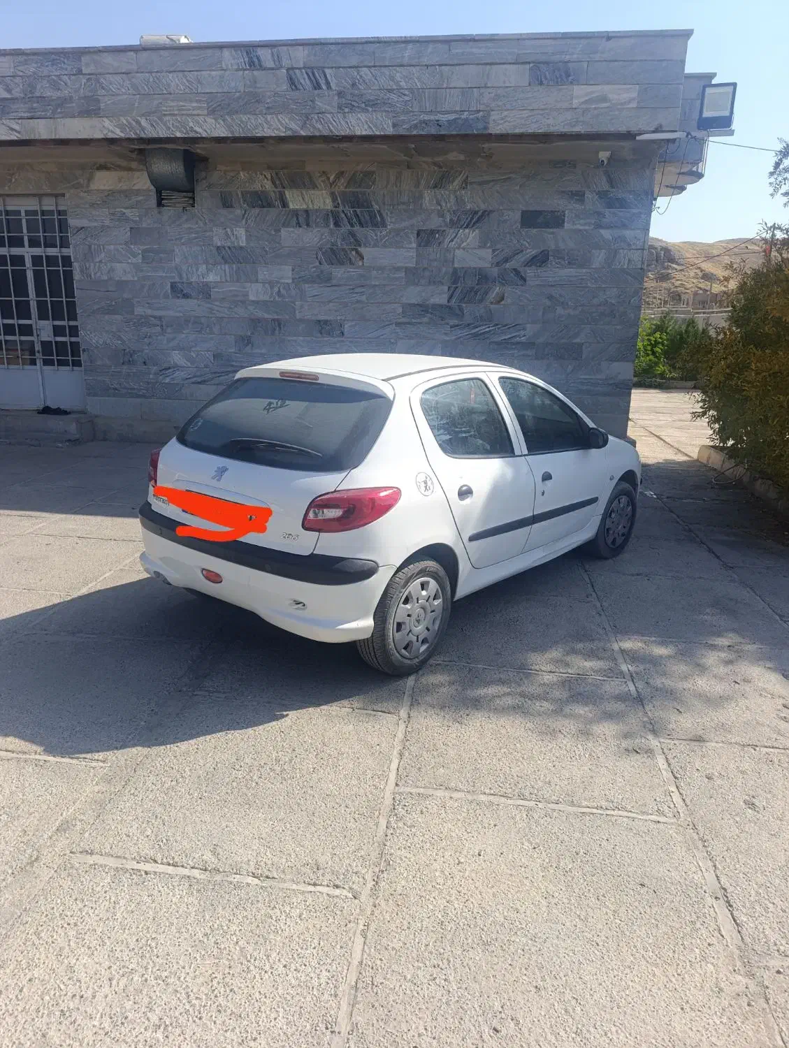 ۲۰۶ مدل ۹۷ کم کارکرد ۳۰ هزار کیلومتر  دره شهر|خودرو سواری و وانت|دره شهر, |دیوار