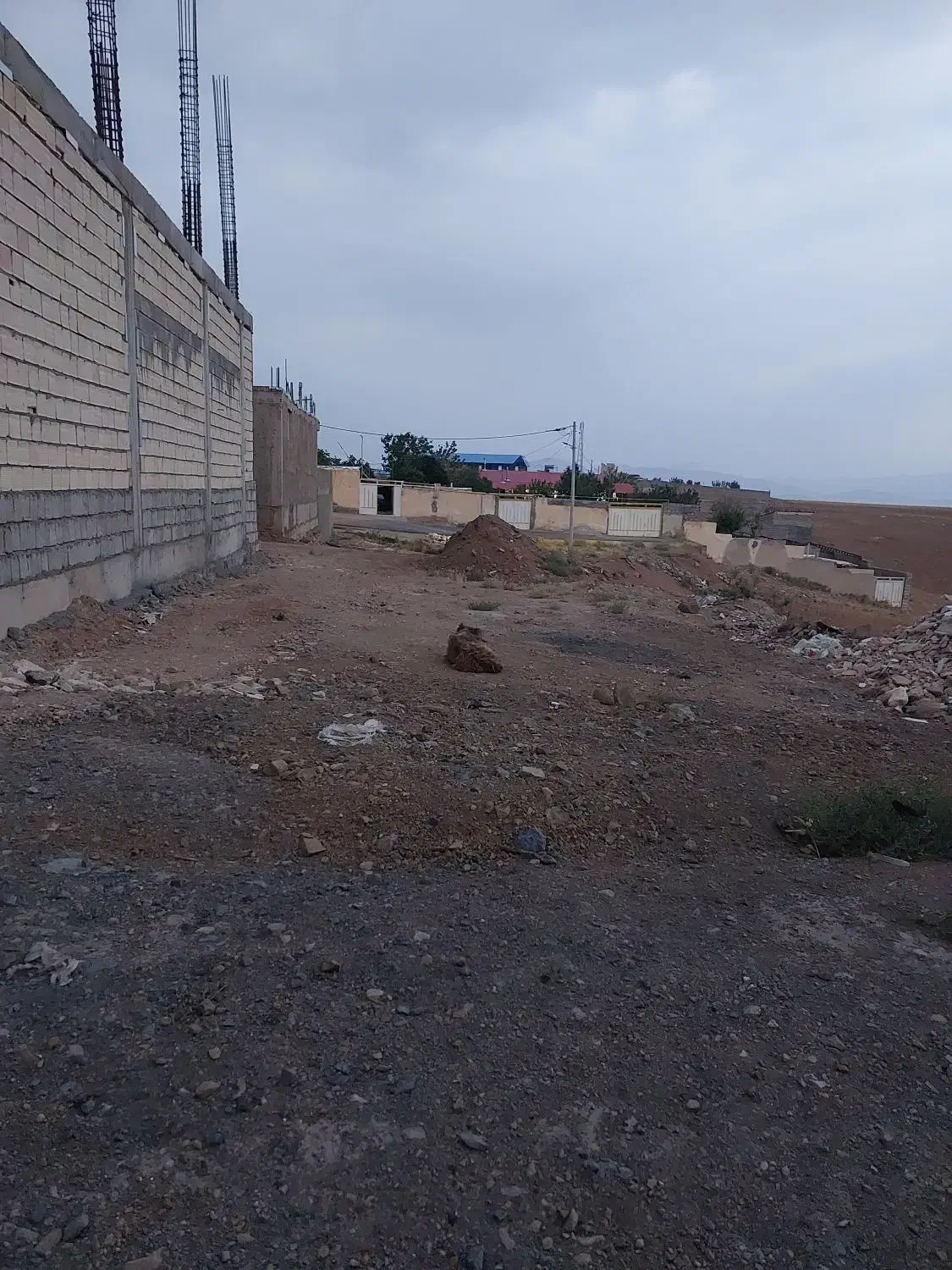 زمین۲۱۰متری چادگان معاوضه با کوییک،۲۰۶،ام وی ام۳۱۵|فروش زمین و ملک کلنگی|چادگان, |دیوار