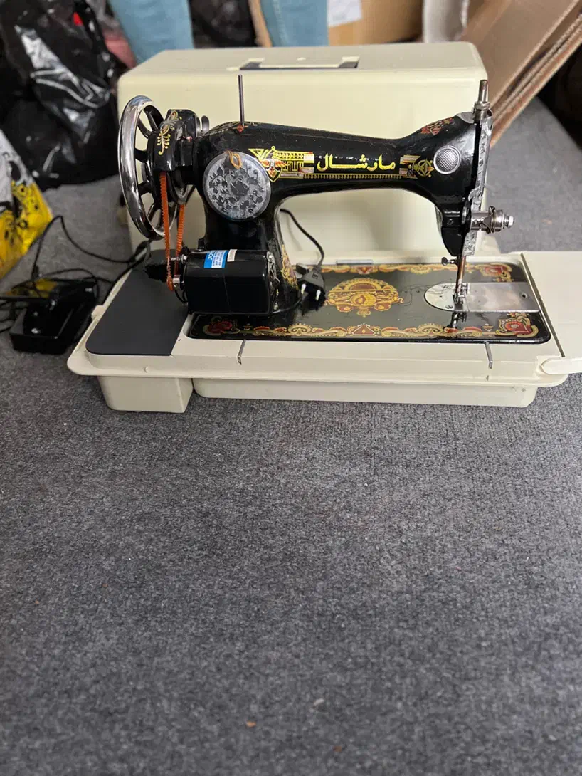 چرخ خیاطی مارشال آکبند|چرخ خیاطی و ریسندگی|ماکو, |دیوار