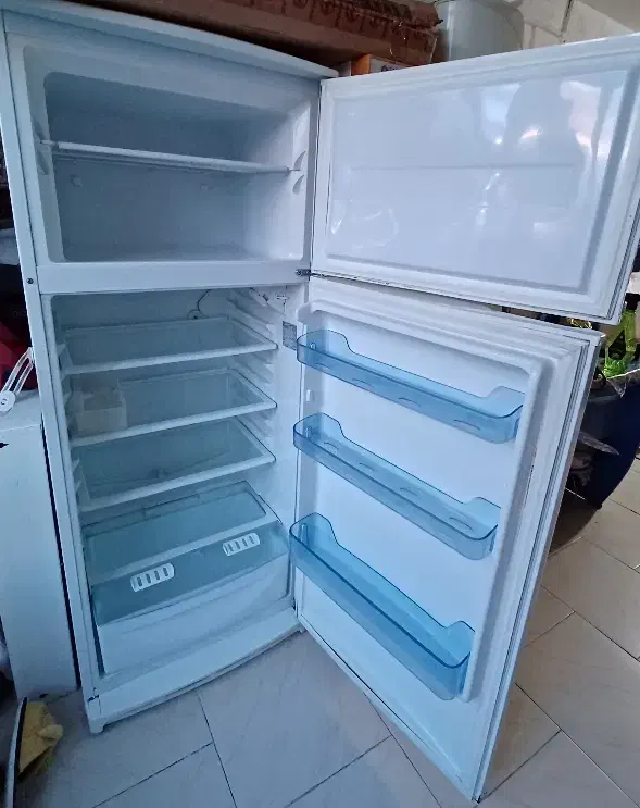 لوازم منزل|ماشین لباسشویی و خشککن لباس|رشت, کوی قدس|دیوار