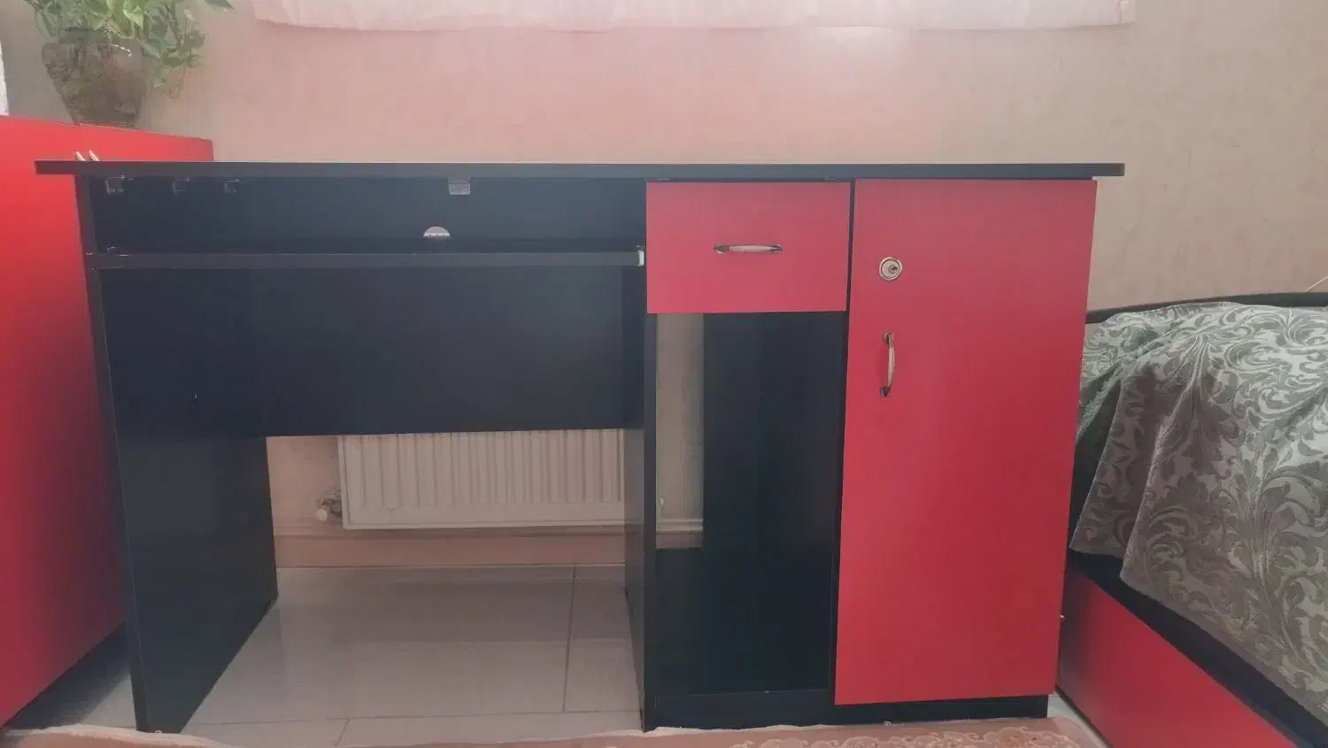 میز کامپیوتر و تحریر|میز تحریر و کامپیوتر|تهران, خواجه نصیر طوسی|دیوار