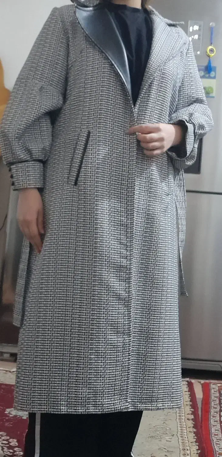 پالتو|لباس|رشت, کوی حسینی|دیوار