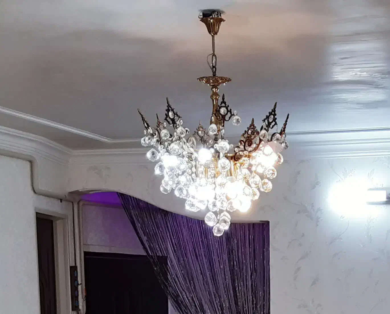 یک عدد لوستر برنز اصل|لوستر و چراغ آویز|بروجرد, |دیوار