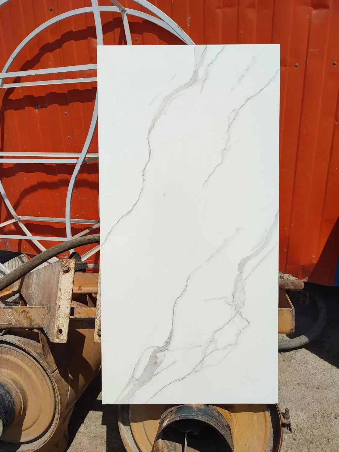 کاشی دیواری بدنه، پارکینگ، راه پله، نما|مصالح و تجهیزات ساختمان|چهاردانگه (تهران), |دیوار