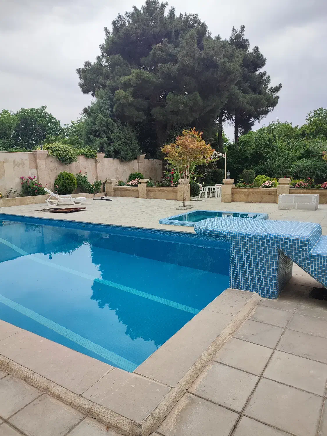 اجاره روزانه ویلای استخردار چهار فصل فردیس کرج|اجارهٔ کوتاهمدت ویلا و باغ|مشکیندشت, |دیوار