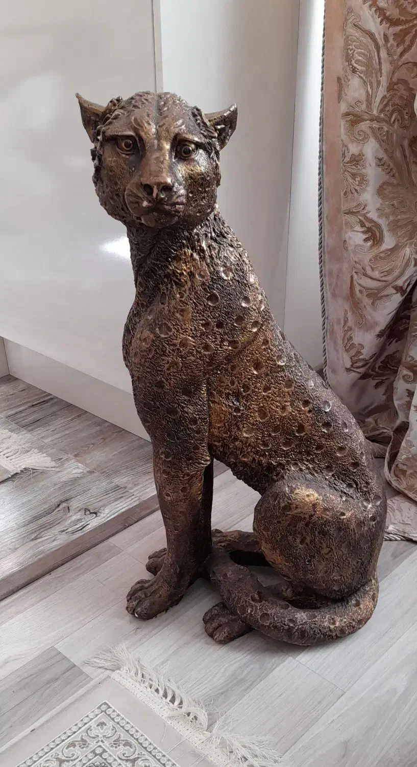 مجسمه ببر سالم|مجسمه، تندیس، ماکت|اردبیل, |دیوار