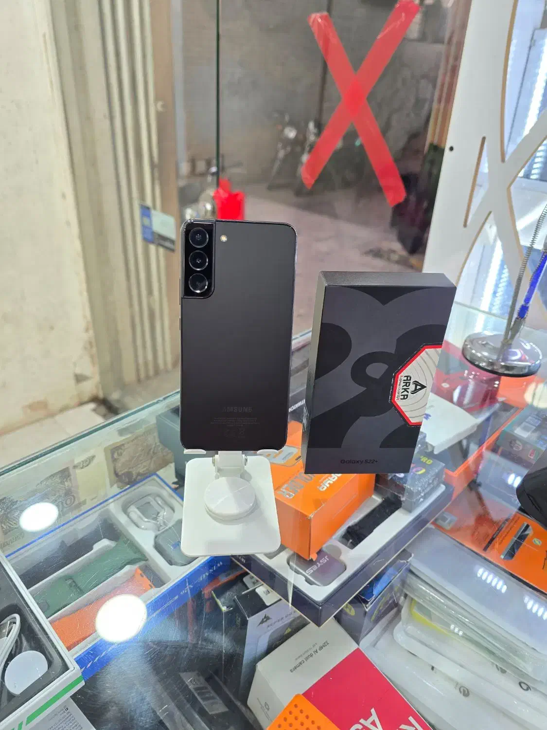 سامسونگ S22پلاس حافظه 256رم8ویتنام 5G|موبایل|شادگان, |دیوار