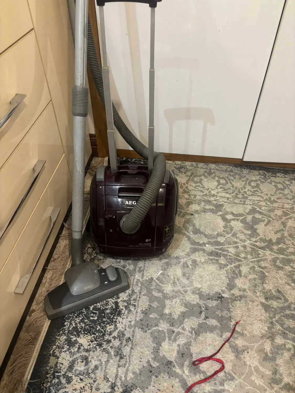 جاروبرقی AEG|جاروبرقی، جارو شارژی، بخارشو|تهران, مینی‌سیتی (شهرک نفت)|دیوار