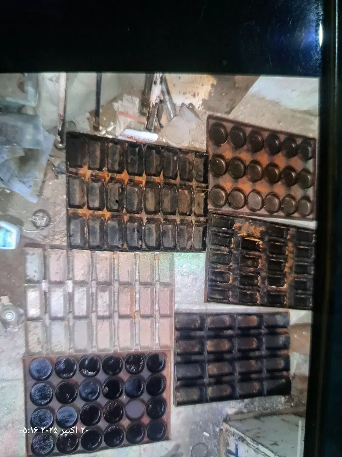 تعدادی قالب کیک و کلوچه پزی صنعتی|ظروف پختوپز|کرمانشاه, |دیوار