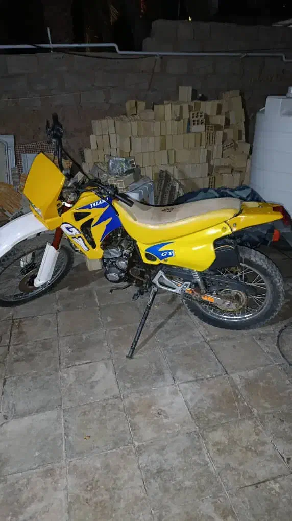 موتور تریل 200cc|موتورسیکلت|بم, |دیوار