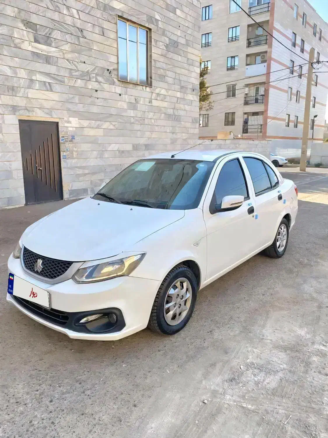 ساینا S مدل۱۴۰۰ بی رنگ تک برگ سند کم کار|خودرو سواری و وانت|قزوین, |دیوار