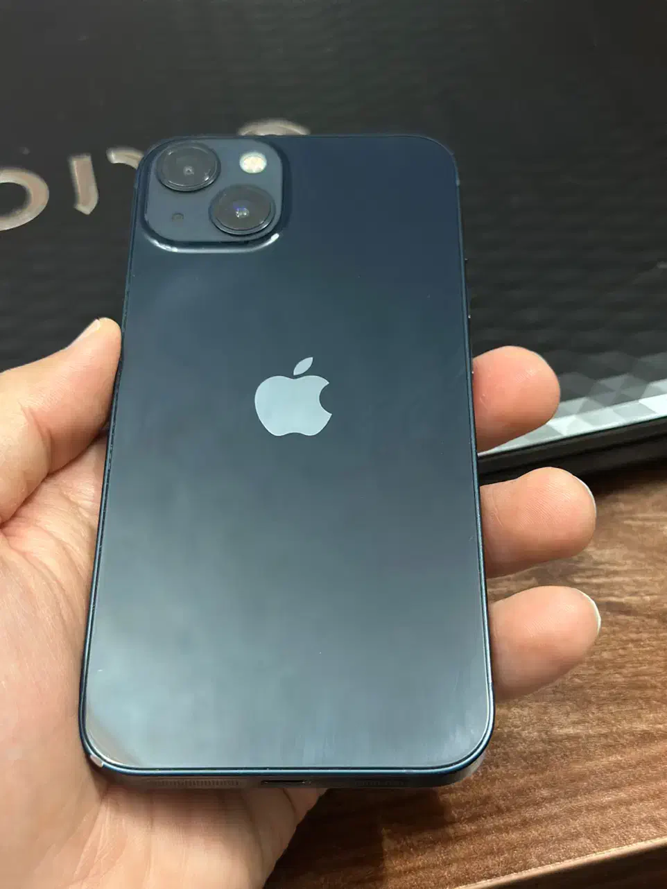 آیفون ۱۳ نرمال ۱۲۸ مشکی|موبایل|قم, هفت تیر|دیوار